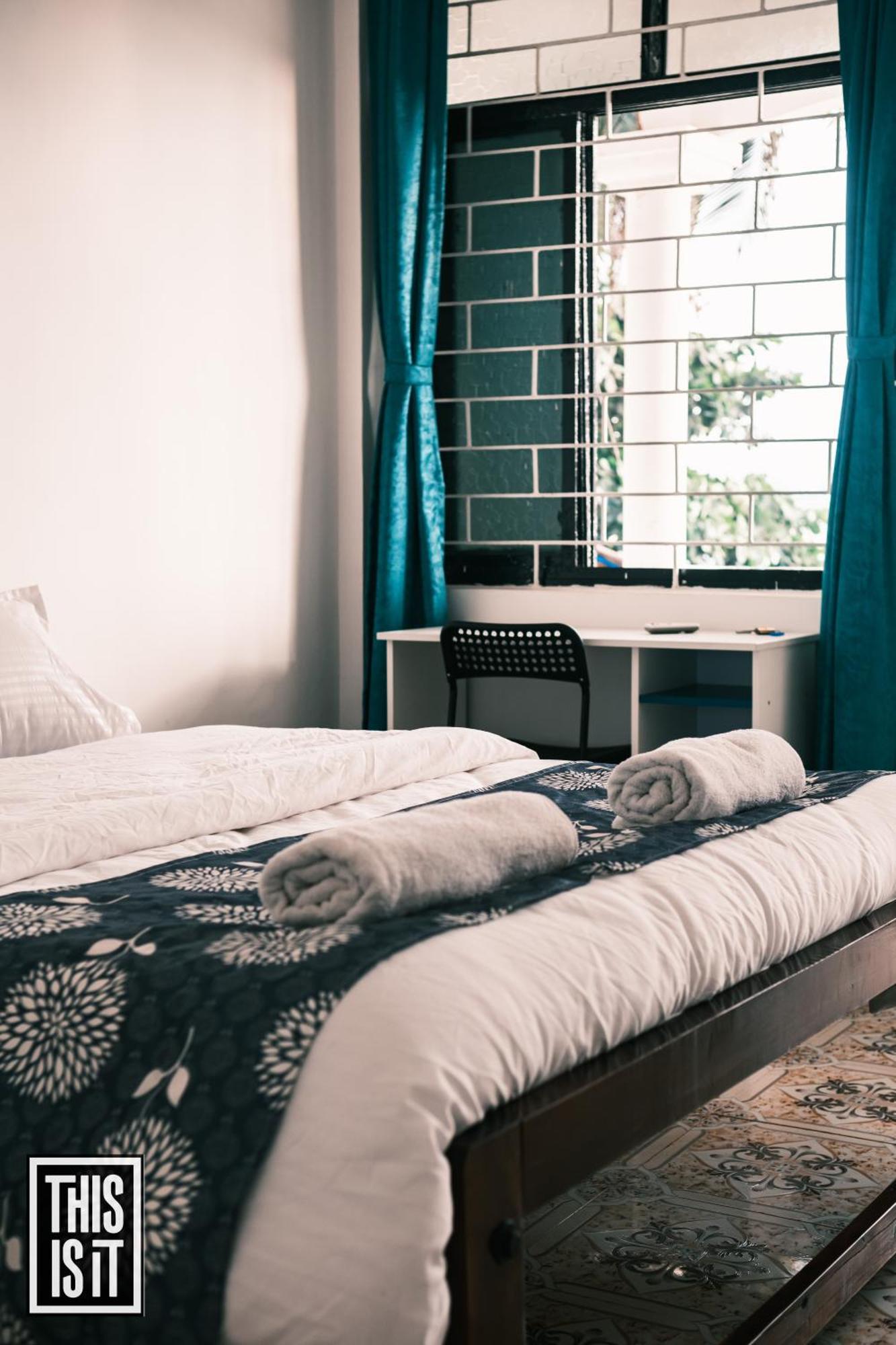This Is It Beachfront - Rooms, Cafe & Events Arambol Zewnętrze zdjęcie